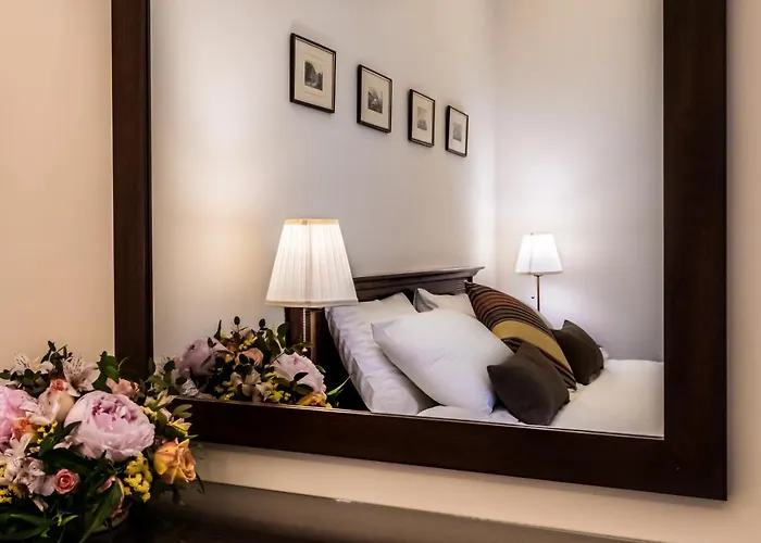 Rex Hotel